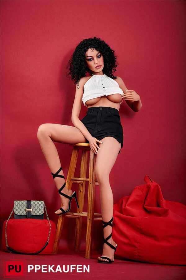 sexpuppe 8358